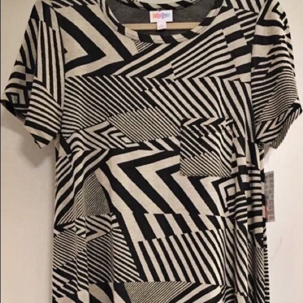 NWT Lularoe S Carly ~ black & tan print ~